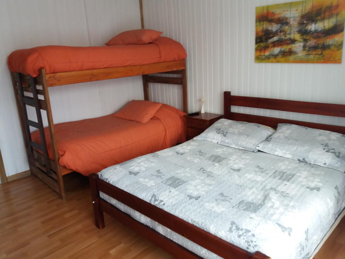 Hostal Valentino Вильяррика Экстерьер фото