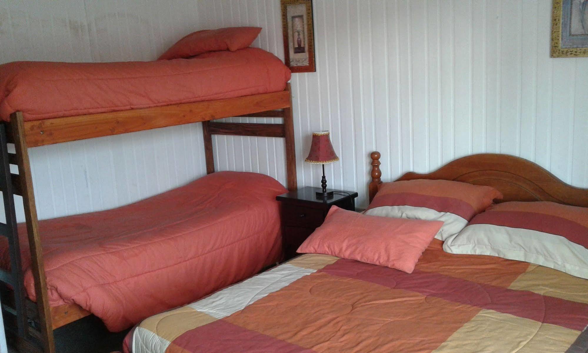 Hostal Valentino Вильяррика Экстерьер фото
