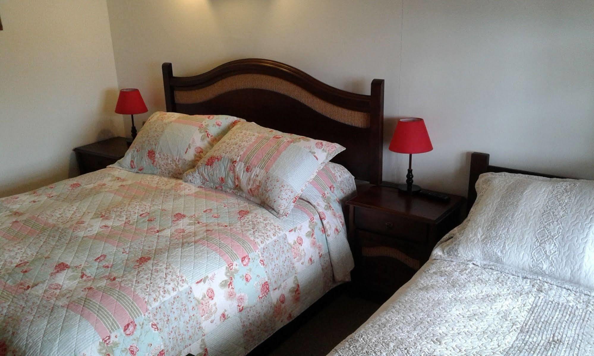 Hostal Valentino Вильяррика Экстерьер фото